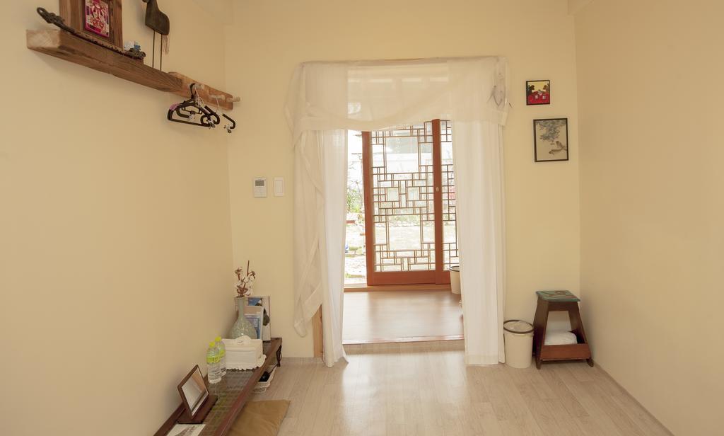 Jeonju Indigo Hanok Guesthouse Exteriör bild