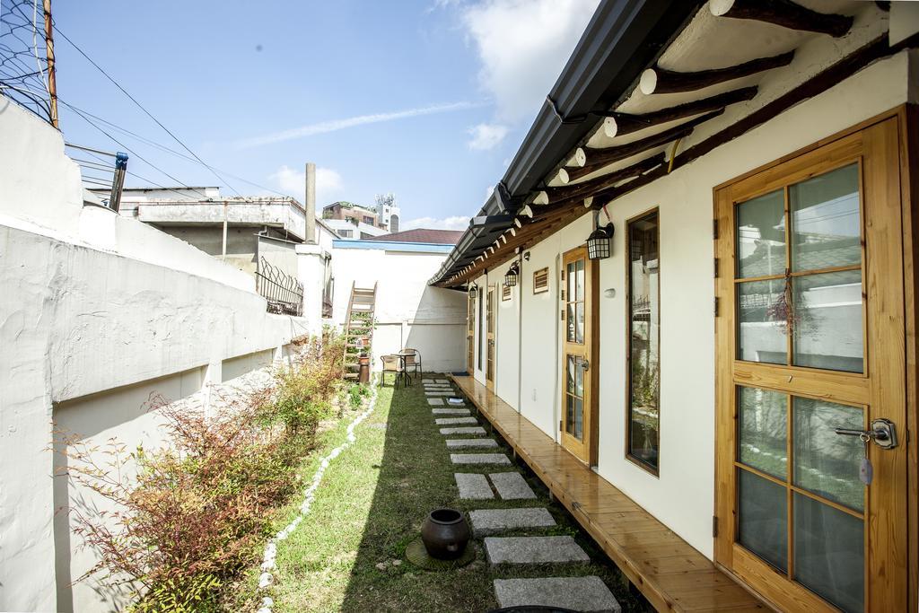 Jeonju Indigo Hanok Guesthouse Exteriör bild