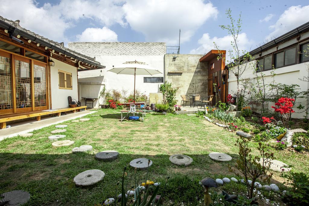 Jeonju Indigo Hanok Guesthouse Exteriör bild